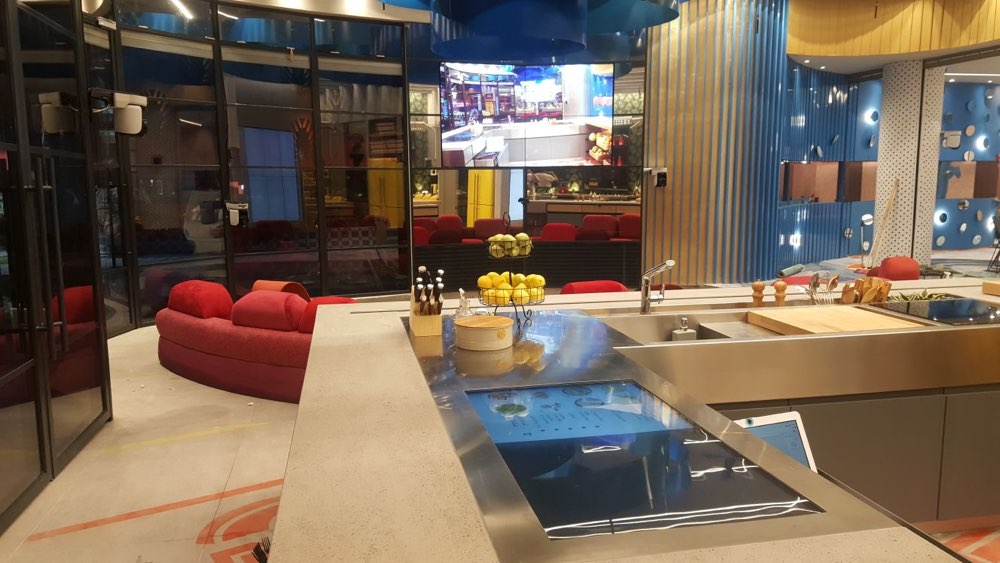 Smart kitchen system detail